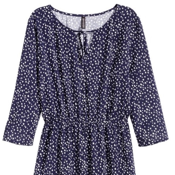 Heart Pattern Mini Dress - Picture 2 of 6